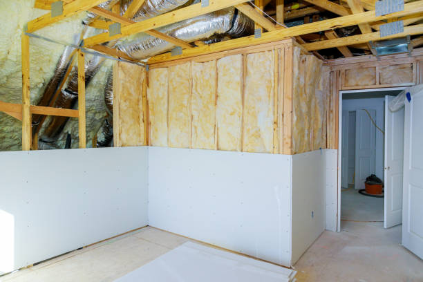 Best Attic Insulation Installation  in Oyster Bay Cove, NY